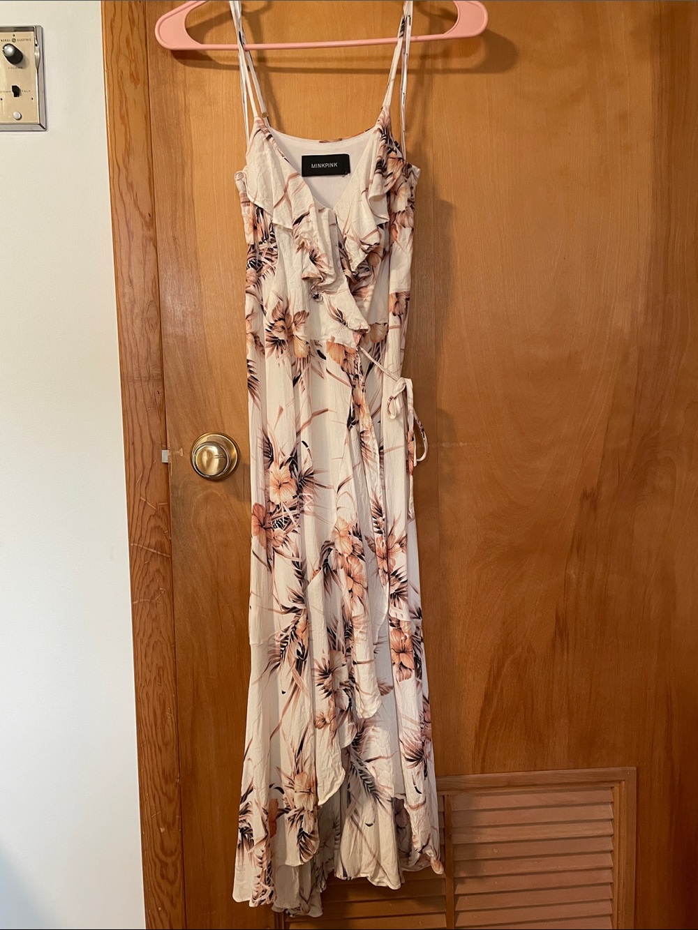 MINKPINK Cream Maxi Dress with Peach Floral Print